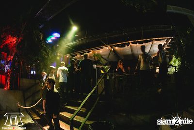 TLT 5th Anniversary ที่ ไลฟ์ อาร์ซีเอ — photo 1