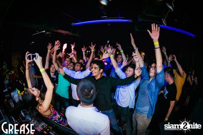 Saturday Night at Grease Bangkok, Sukhumvit 49 — photo 11