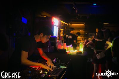 Saturday Night at Grease Bangkok, Sukhumvit 49 — photo 92
