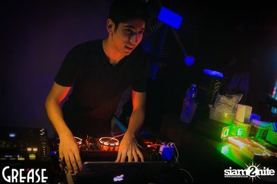 Saturday Night at Grease Bangkok, Sukhumvit 49 — photo 99
