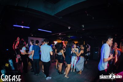 Saturday Night at Grease Bangkok, Sukhumvit 49 — photo 109