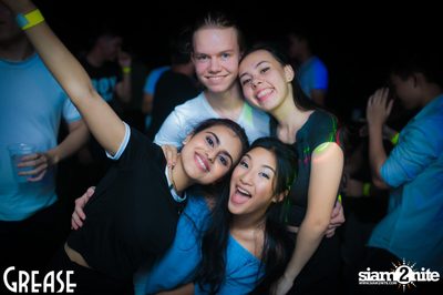 Saturday Night at Grease Bangkok, Sukhumvit 49 — photo 114