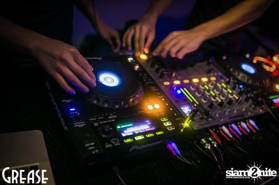 Saturday Night at Grease Bangkok, Sukhumvit 49 — photo 116