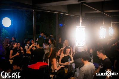 Saturday Night at Grease Bangkok, Sukhumvit 49 — photo 147