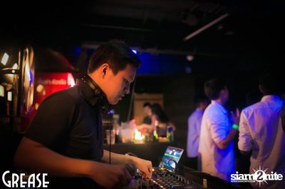 Saturday Night at Grease Bangkok, Sukhumvit 49 — photo 151