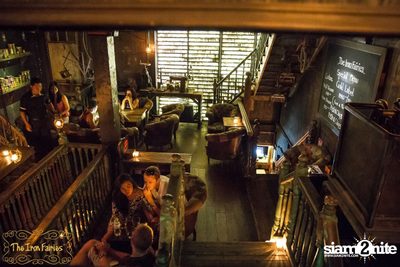 Open Mic Mondays ที่ ดิ ไอรอน แฟรี่, ทองหล่อ — photo 28