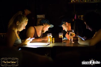 Open Mic Mondays ที่ ดิ ไอรอน แฟรี่, ทองหล่อ — photo 32