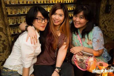 Open Mic Mondays ที่ ดิ ไอรอน แฟรี่, ทองหล่อ — photo 72