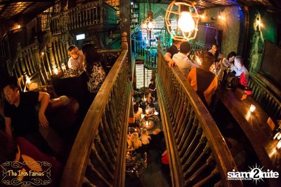 Open Mic Mondays ที่ ดิ ไอรอน แฟรี่, ทองหล่อ — photo 107