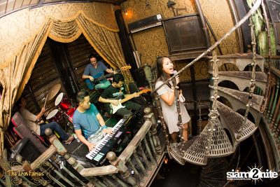 Open Mic Mondays ที่ ดิ ไอรอน แฟรี่, ทองหล่อ — photo 133