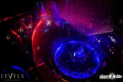 DJ TINC Live at Levels Club, Sulhumvit Soi 11 — photo 121