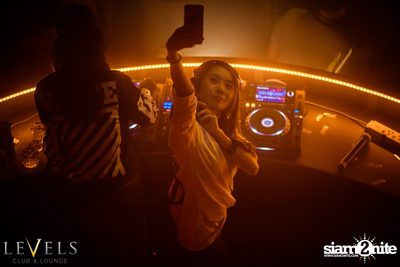 DJ TINC Live at Levels Club, Sulhumvit Soi 11 — photo 124