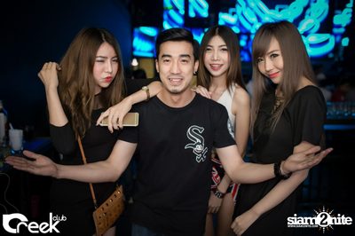 ปาร์ตี้คืนวันวันศุกร์ ที่ร้าน ครีก คลับ, เลียบด่วนเอกมัย-รามอินทรา — photo 3