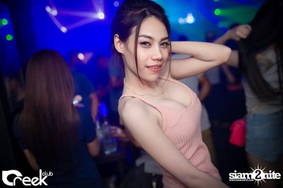 ปาร์ตี้คืนวันวันศุกร์ ที่ร้าน ครีก คลับ, เลียบด่วนเอกมัย-รามอินทรา — photo 53