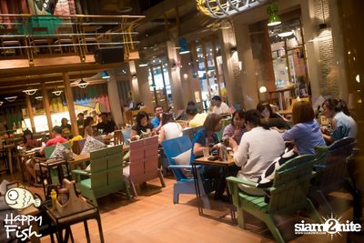 คืนวันศุกร์ ที่ร้าน แฮปปี้ ฟิช, เอเชีย ทีค เดอะ ริเวอร์ฟร้อนท์ — photo 5