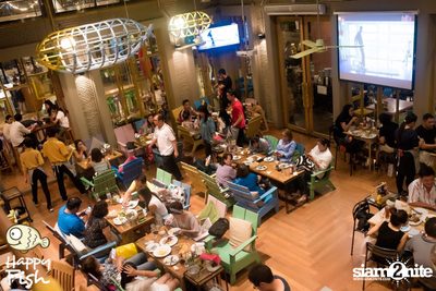 คืนวันศุกร์ ที่ร้าน แฮปปี้ ฟิช, เอเชีย ทีค เดอะ ริเวอร์ฟร้อนท์ — photo 47