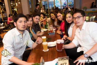 คืนวันศุกร์ ที่ร้าน แฮปปี้ ฟิช, เอเชีย ทีค เดอะ ริเวอร์ฟร้อนท์ — photo 65
