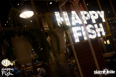 คืนวันศุกร์ ที่ร้าน แฮปปี้ ฟิช, เอเชีย ทีค เดอะ ริเวอร์ฟร้อนท์ — photo 69