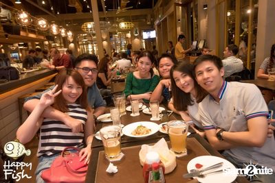 คืนวันศุกร์ ที่ร้าน แฮปปี้ ฟิช, เอเชีย ทีค เดอะ ริเวอร์ฟร้อนท์ — photo 78