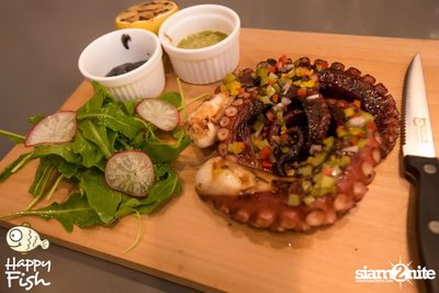 คืนวันศุกร์ ที่ร้าน แฮปปี้ ฟิช, เอเชีย ทีค เดอะ ริเวอร์ฟร้อนท์ — photo 83