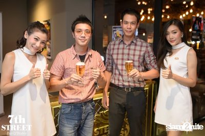 Friday Night at 7th Street Bar & Bistro, Thonglor Soi 10 — photo 2