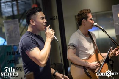Friday Night at 7th Street Bar & Bistro, Thonglor Soi 10 — photo 59
