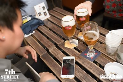 Friday Night at 7th Street Bar & Bistro, Thonglor Soi 10 — photo 68