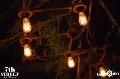Friday Night at 7th Street Bar & Bistro, Thonglor Soi 10 — photo 113