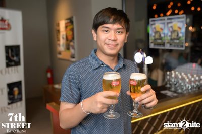 Friday Night at 7th Street Bar & Bistro, Thonglor Soi 10 — photo 125