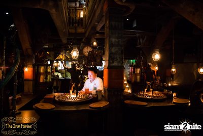Friday Night at The Iron Fairies, Thonglor — photo 6