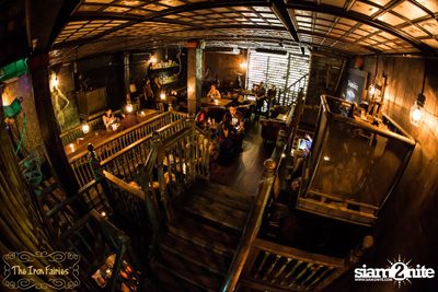 Friday Night at The Iron Fairies, Thonglor — photo 35