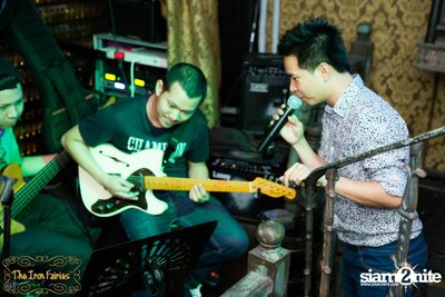 Friday Night at The Iron Fairies, Thonglor — photo 126
