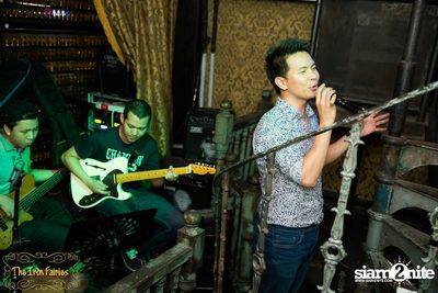Friday Night at The Iron Fairies, Thonglor — photo 128