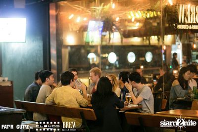 Seenspace Invasion ที่ร้าน Clouds, Fat'R Gut'z และ BREW Beers & Ciders — photo 9