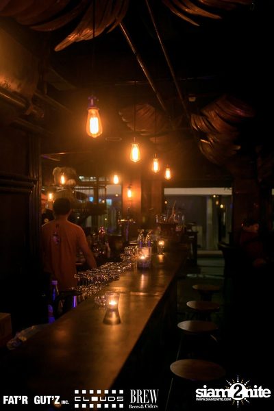 Seenspace Invasion ที่ร้าน Clouds, Fat'R Gut'z และ BREW Beers & Ciders — photo 20