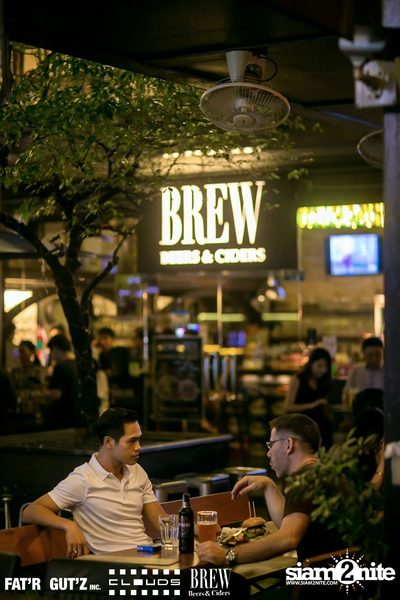 Seenspace Invasion ที่ร้าน Clouds, Fat'R Gut'z และ BREW Beers & Ciders — photo 22