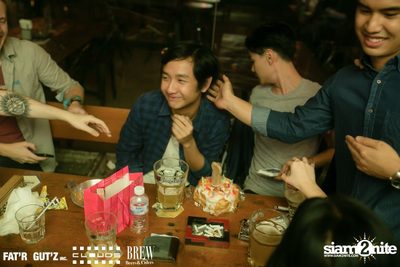 Seenspace Invasion ที่ร้าน Clouds, Fat'R Gut'z และ BREW Beers & Ciders — photo 35