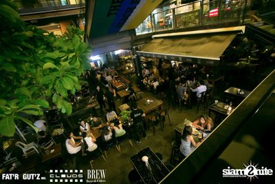 Seenspace Invasion ที่ร้าน Clouds, Fat'R Gut'z และ BREW Beers & Ciders — photo 41