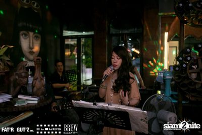 Seenspace Invasion ที่ร้าน Clouds, Fat'R Gut'z และ BREW Beers & Ciders — photo 43