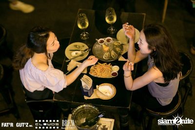 Seenspace Invasion ที่ร้าน Clouds, Fat'R Gut'z และ BREW Beers & Ciders — photo 50