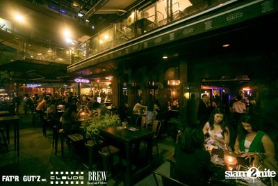 Seenspace Invasion ที่ร้าน Clouds, Fat'R Gut'z และ BREW Beers & Ciders — photo 57