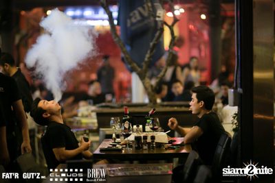 Seenspace Invasion ที่ร้าน Clouds, Fat'R Gut'z และ BREW Beers & Ciders — photo 61