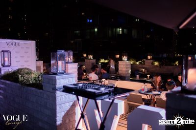 The White Ball at VOGUE Lounge — photo 38