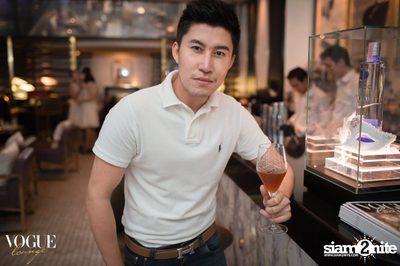 The White Ball at VOGUE Lounge — photo 47