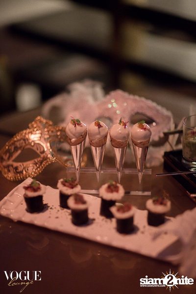 The White Ball at VOGUE Lounge — photo 69