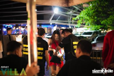 Friday Night at Funky Villa, Thonglor Arena 10 — photo 68