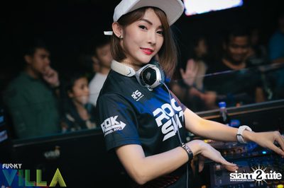 Friday Night at Funky Villa, Thonglor Arena 10 — photo 108