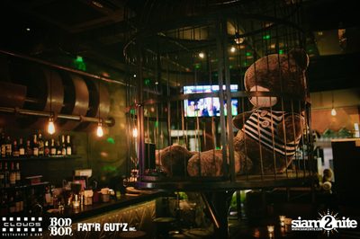คืนวันเสาร์ ที่ คลาวส์, บอน บอน และ แฟตอาร์ กัตซ์ ใน Seenspace — photo 14