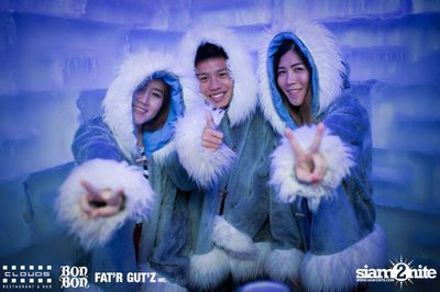 คืนวันเสาร์ ที่ คลาวส์, บอน บอน และ แฟตอาร์ กัตซ์ ใน Seenspace — photo 44
