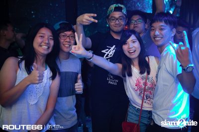 ปาร์ตี้คืนวันเสาร์ ที่ร้าน รูท ซิกตี้ซิก คลับ อาร์ซีเอ — photo 76